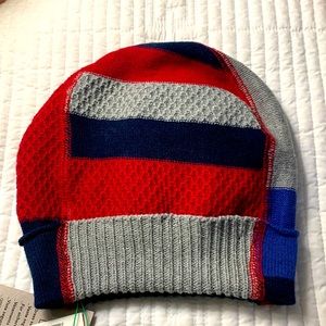 New Benetton kids mixed stitch cuff hat.